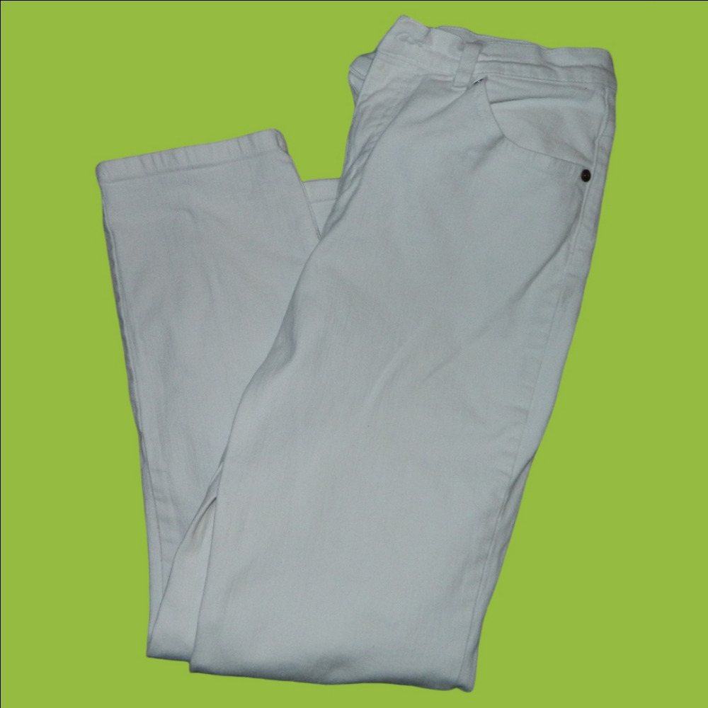 White Cropped Straight Leg Jeans Faded Glory Ankle Denim Size 10 EUC Clean Girl